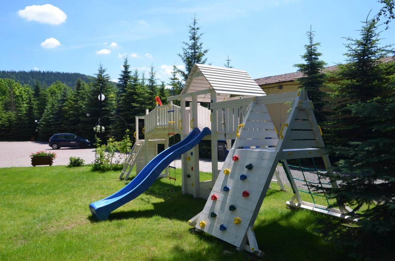 Отели типа «постель и завтрак» Górska Dolina Строне-Слёнске-35
